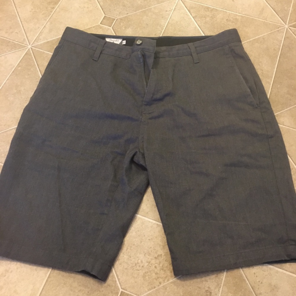 Men’s Volcom Shorts